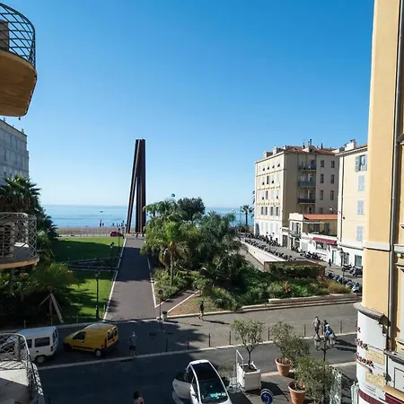 Loft Opera Vue Mer Climatise Apartman *